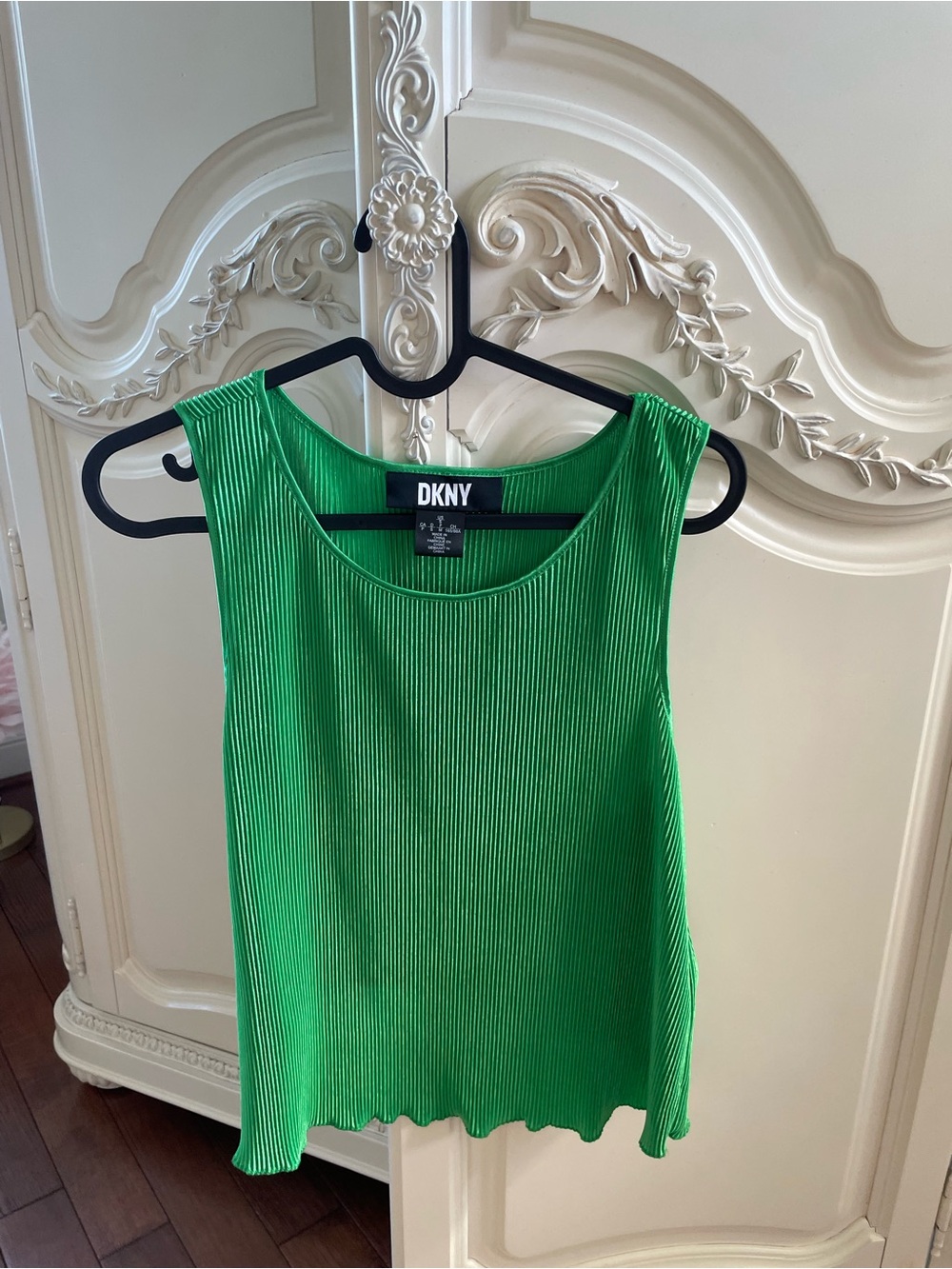 DKNY Bright Green Ribbed Sleeveless Tank